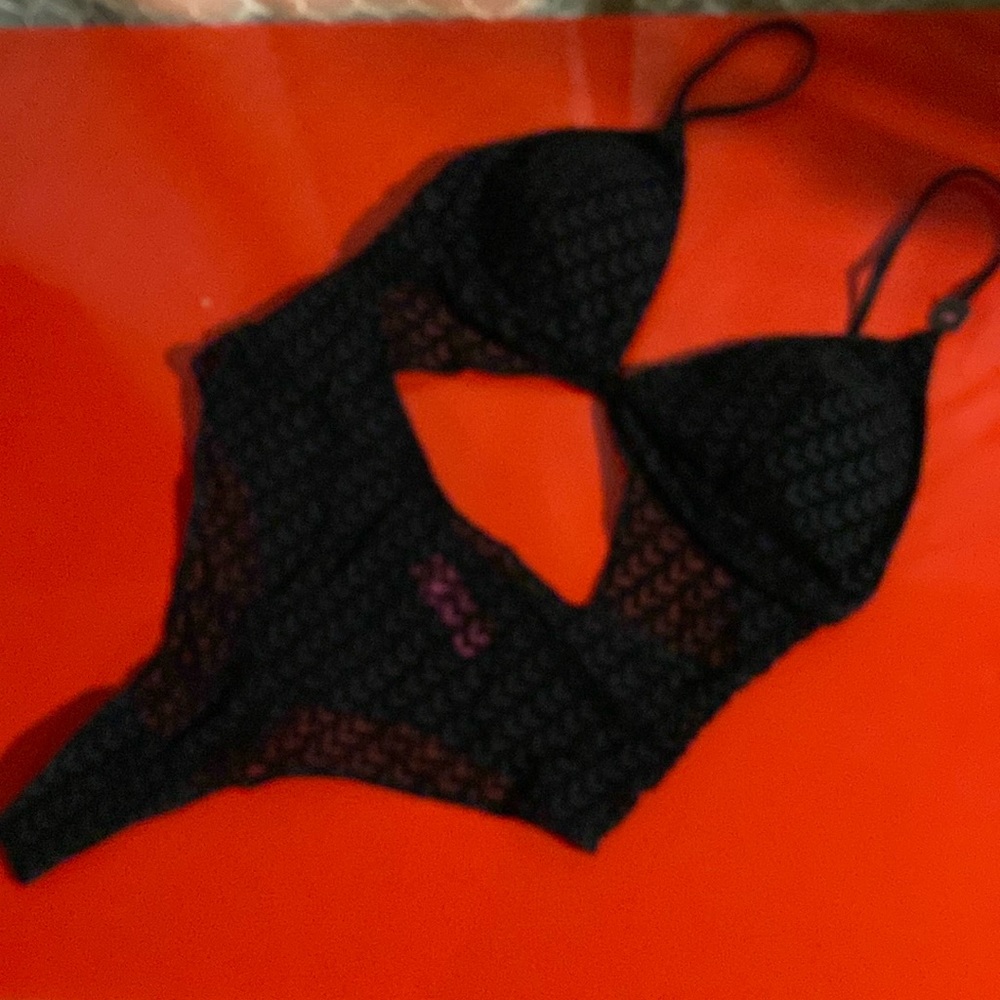 Never used - La Senza body suit- Large